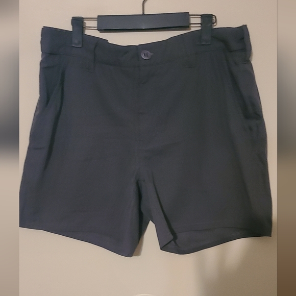 Huk Other - Huk Dark Gray Flat Front Fishing Shorts Size L